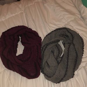 2 minicci infinity Scarves